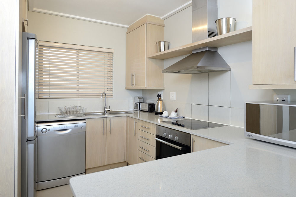 Sunstays Lagoon Beach Apartments Cape Town Exterior photo