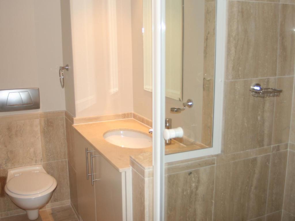 Sunstays Lagoon Beach Apartments Cape Town Room photo